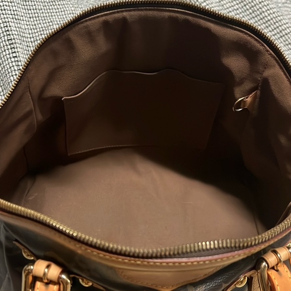 Authentic Louis Vuitton Tivoli GM 
With box, dust cover, and original receipt. - Picture 13 of 16
